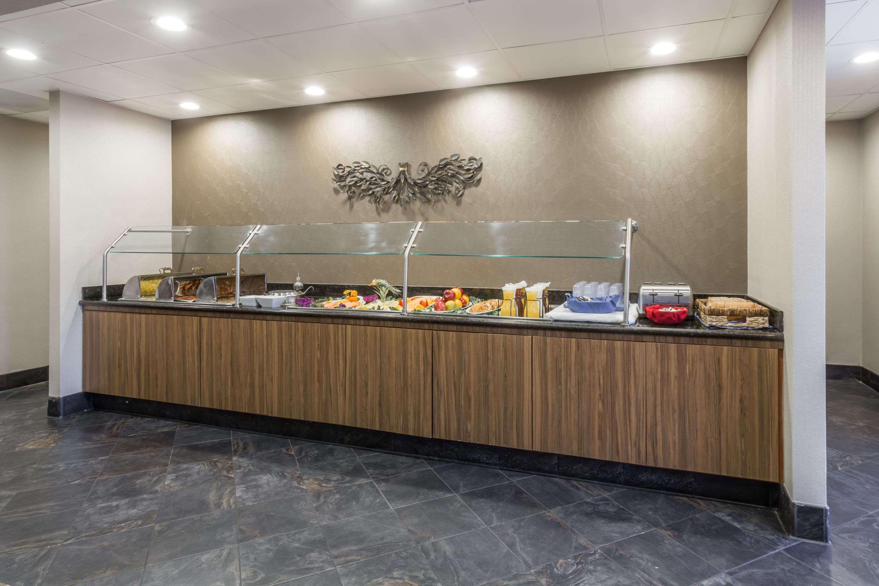 Wyndham Garden Fresno Yosemite Airport Ξενοδοχείο Εξωτερικό φωτογραφία