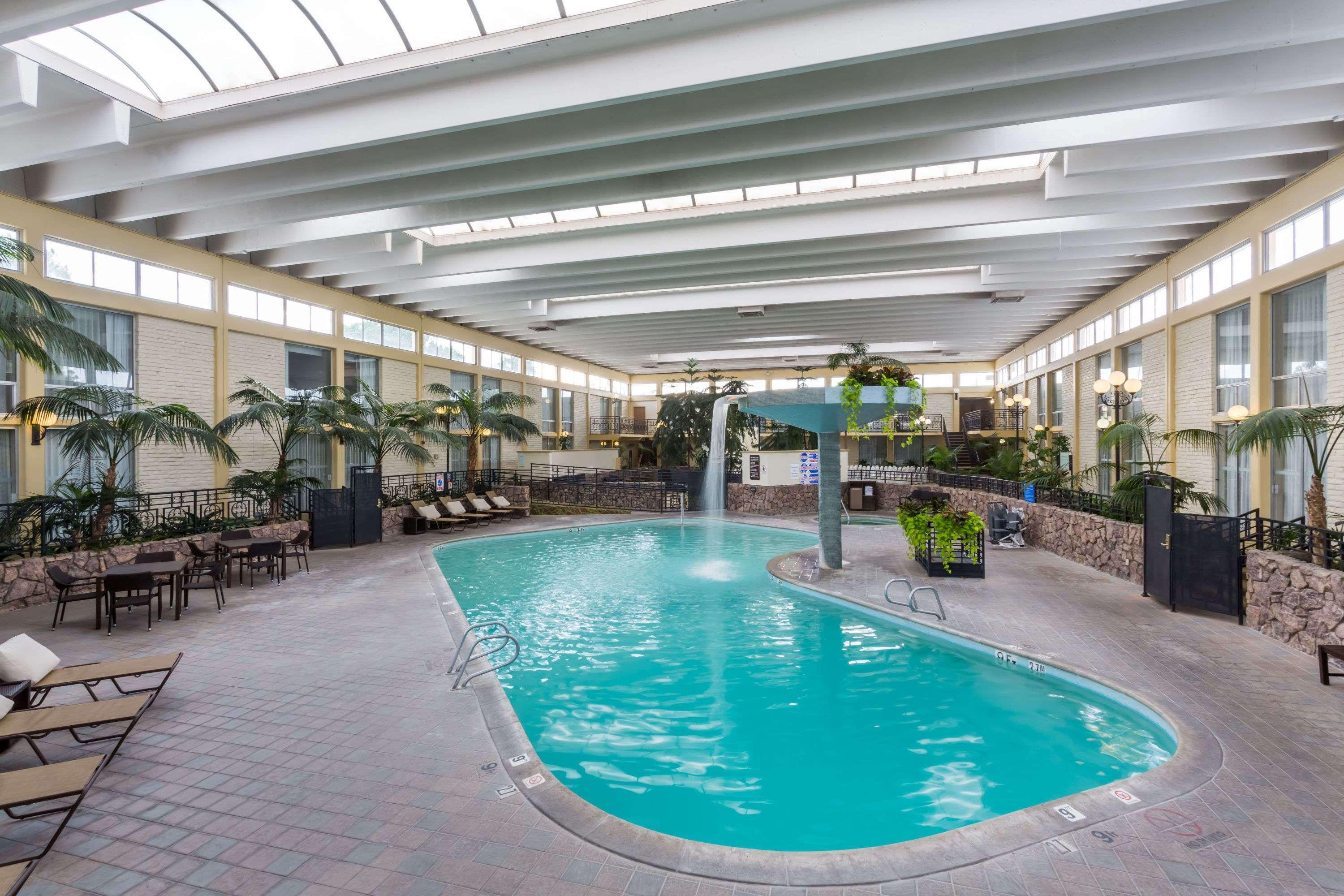 Wyndham Garden Fresno Yosemite Airport Ξενοδοχείο Εξωτερικό φωτογραφία