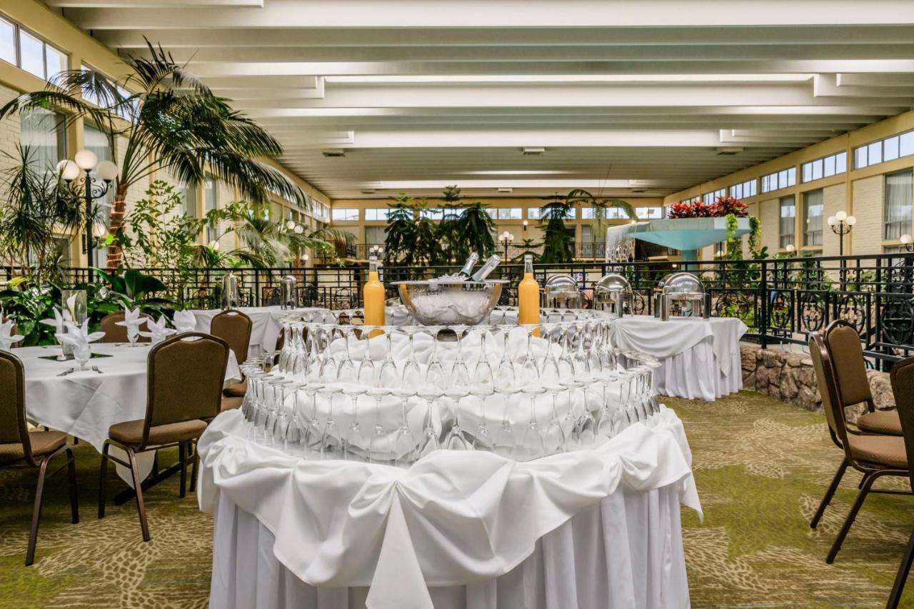 Wyndham Garden Fresno Yosemite Airport Ξενοδοχείο Εξωτερικό φωτογραφία